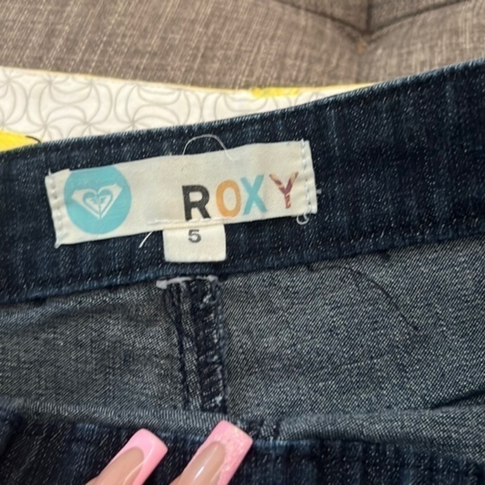 Roxy & hurly Shorts - Picture 5 of 8